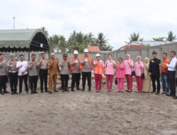 Dukung Asta Cita, Kapolres Resmikan Peletakan Batu Pertama Bangunan Makan Bergizi
