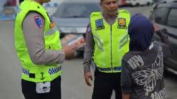 Personel Satlantas Polres Batu Bara Terus Berbagi dalam Program Jumat Berkah