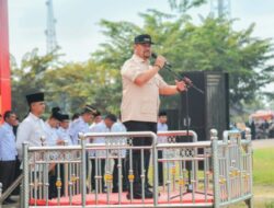 Serahkan SK PPPK Penuh Waktu dan PPPK Paruh Waktu, Bupati Berpesan Tingkatkan Kinerja dan Pelayanan kepada Masyarakat