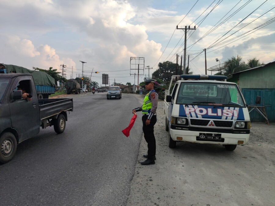Petugas Personil Satlantas Briptu Mulia Rahmat, Sabtu (10/1/2026)