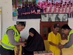 Jumat Berkah, KBO Satlantas Salurkan Kepedulian ke Pesantren