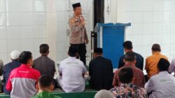 Sambangi Masjid Taqwa, Kapolsek Jalin Silaturahmi Serta Pesan Kamtibmas