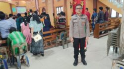 Ibadah Minggu Aman dan Khidmat, Personel Polsek Lima Puluh Siaga di Setiap Gereja