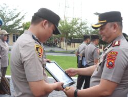 Briptu Firman Terima Piagam Penghargaan dari Kapolres Batu Bara