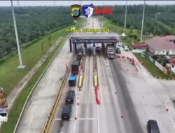 Jelang H-1 Idul Fitri Masi Kondusif Terpantau Lewat Udara  Arus Lalu Lintas Tol Lima Puluh