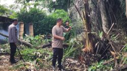 Ciptakan Lingkungan Bersih dan Nyaman, Kapolsek Lima Puluh Ajak Personel Gotyong di Mako Polsek Baru