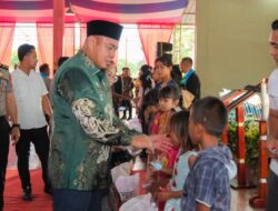 Paskah Oikumene Tahun 2026, Wabup Serahkan 100 Paket Sembako untuk Anak Yatim Piatu