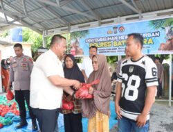 Polres Batu Bara Tebar Daging Kurban untuk Masyarakat di Idul Adha 1447
