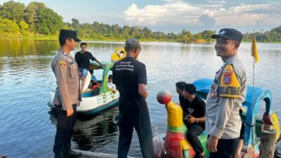 Personil Polsek Air Putih Tinjau Objek Wisata Danau Laut Tador Saat Libur Idul Adha 1447 H