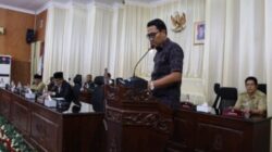 Fraksi-Fraksi Sampaikan Pandangan Umum atas Ranperda Perubahan PT Batra Berjaya