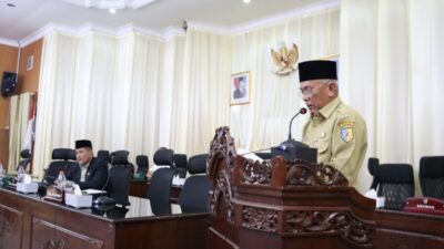 DPRD Gelar Rapat Paripurna, Bupati Sampaikan Jawaban atas Pandangan Umum Fraksi Terkait Ranperda Perubahan Bentuk Hukum PT Pembangunan Batra Berjaya
