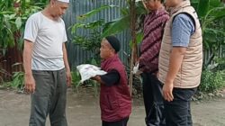 Satnarkoba Berbagi Jumat Berkah, Kasat: Mudah-mudahan Bermanfaat dan Menjadi Berkah bagi Masyarakat