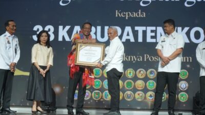 Bupati Batubara Raih Penghargaan Kementerian Hukum RI atas Komitmen Pelayanan Hukum di Batu Bara