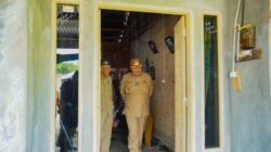 Bupati Tinjau Pembangunan Rumah Bantuan, Pastikan Proses Berjalan Sesuai Aturan