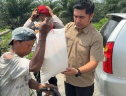 Jumat Berbagi, Kasat Narkoba Ajak Masyarakat Jauhi Narkoba dan Laporkan Penyalahgunaan Sabu di Desa
