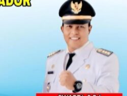 Camat Laut Tador Bersama Masyarakat Sambut Bupati pada Kegiatan Berlayar di Desa Dewi Sri