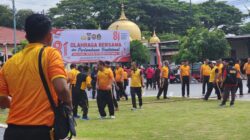 Tarik Tambang Warnai Semarak HUT RI ke-81 di Polres Batu Bara