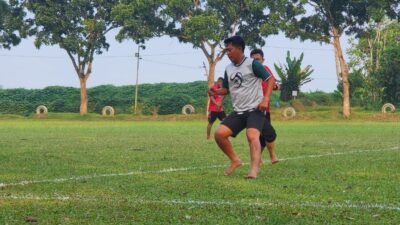 Membangun Silaturahmi, Manajer PT PP Lonsum Ajak Karyawan Bertanding Mini Soccer