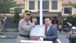 Apresiasi Pelayanan Publik, LEMKAPI Berikan Presisi Award kepada Kapolres Batu Bara