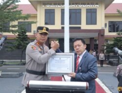 Apresiasi Pelayanan Publik, LEMKAPI Berikan Presisi Award kepada Kapolres Batu Bara