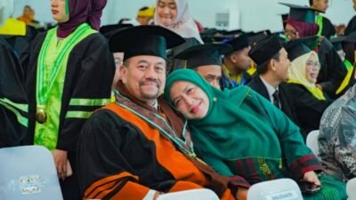 Wisuda Doktor, Bupati Baharuddin Siagian Berikan Beasiswa S2 bagi Putra Berprestasi Batu Bara