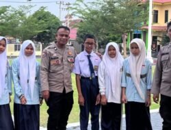 Polisi Bersama Masyarakat, Kanit Binmas Polsek Lima Puluh Ajak Pelajar Jauhi Perilaku Negatif dan Banggakan Orang Tua