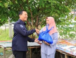 Peringati Hari Jadi ke-75 Humas Polri, Polres Batu Bara Salurkan 10 Paket Sembako kepada Masyarakat