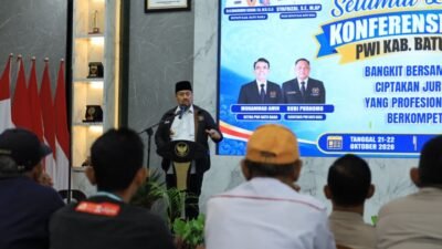 Konferensi Kerja PWI Batu Bara Digelar Dua Hari, Bupati Baharuddin Siagian Resmi Buka Kegiatan