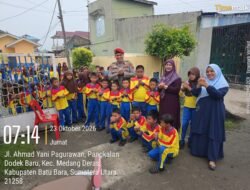 Wujud Kepedulian Polri, Kanit Reskrim Polsek Medang Deras Ipda Putra Hasibuan Hadir Berikan Rasa Aman kepada Anak Sekolah
