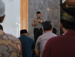 Jumat Keliling, Kapolres Batu Bara Ajak Masyarakat Bersama Jaga Keamanan