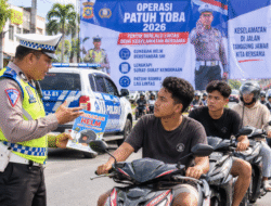 Satlantas Polres Batu Bara Gencar Edukasi Tertib Berlalu Lintas, Kesadaran Penggunaan Helm Masih Rendah